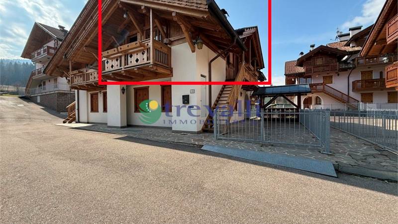 Appartamento indipendente a Dimaro con balconi 